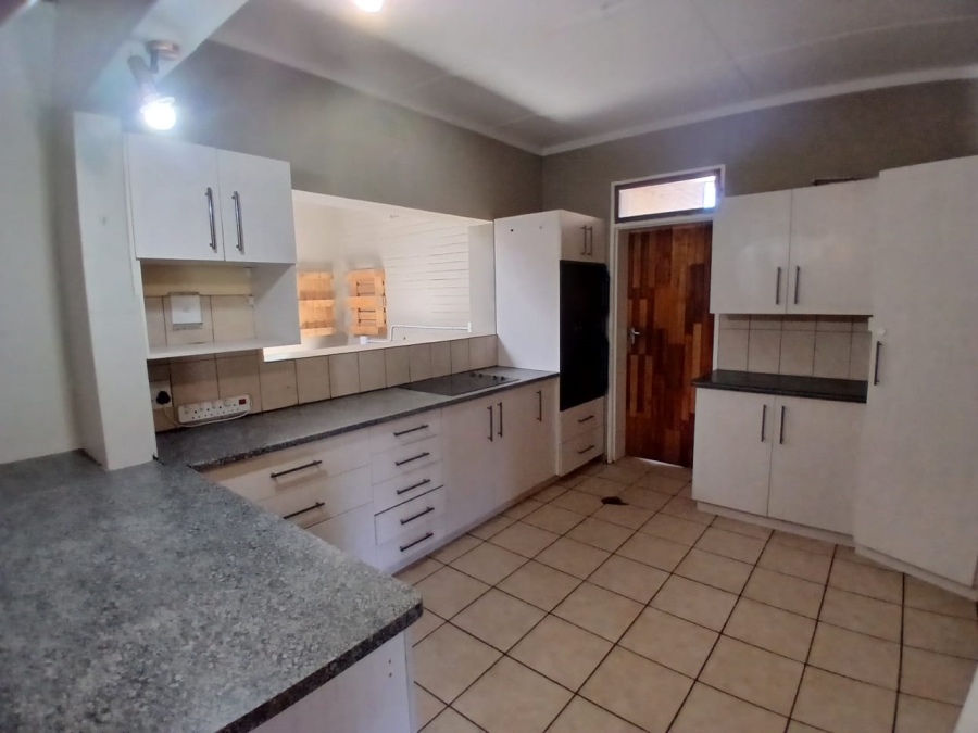 4 Bedroom Property for Sale in Kuruman Northern Cape